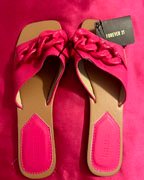 Banner Image for Pink Sandals Size 6 for $9.95
